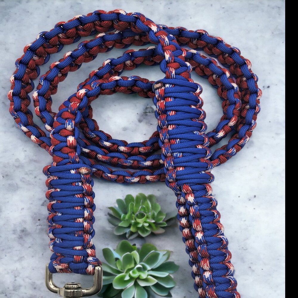 Dog Leash ~ 5' Red White and Blue Paracord ~ Handmade New Patriotic Americana
